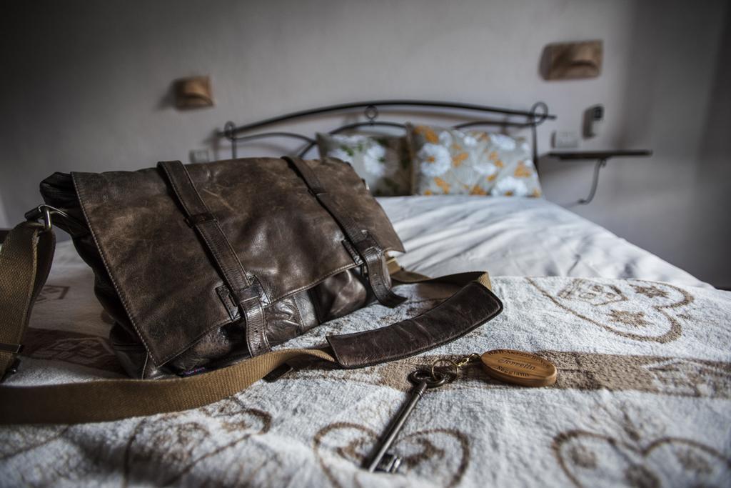 Antico Borgo Seggiano Bed and Breakfast Δωμάτιο φωτογραφία