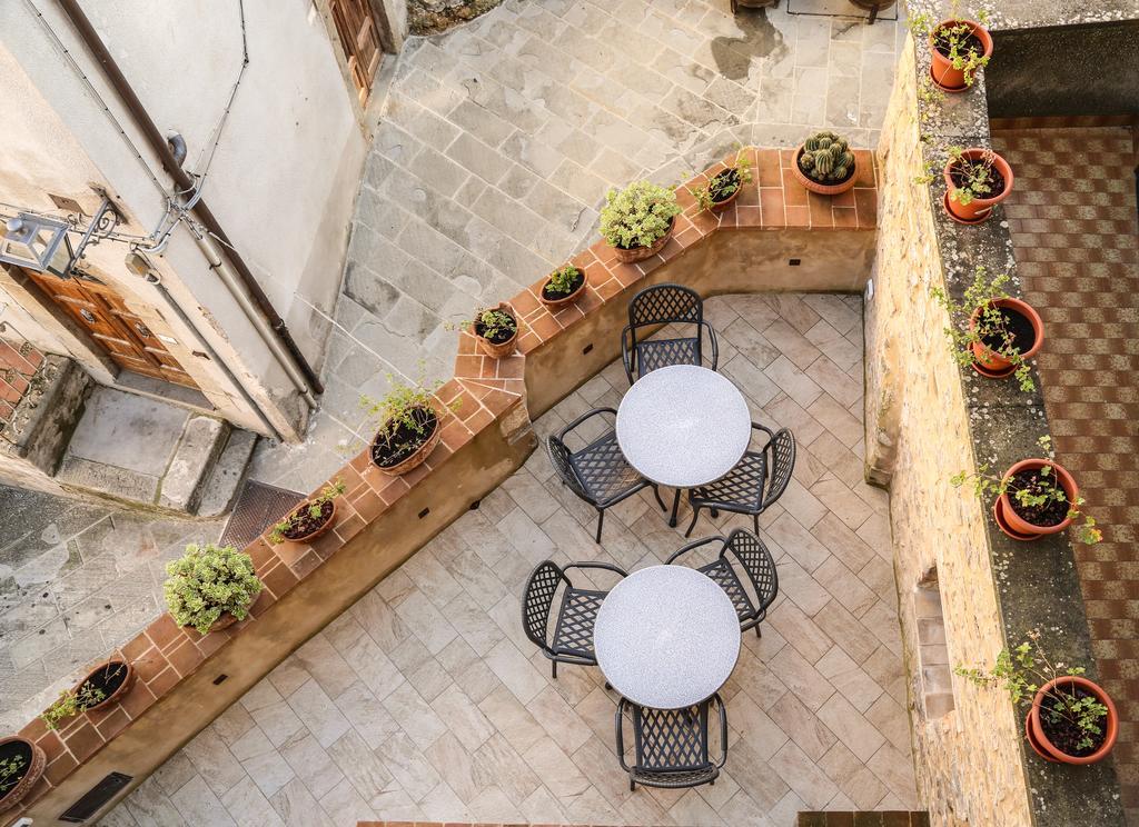 Antico Borgo Seggiano Bed and Breakfast Εξωτερικό φωτογραφία